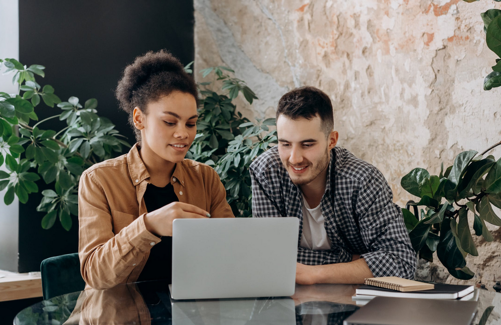 couple with laptop